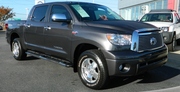 нерастаможен 2011 TOYOTA TUNDRA 4X4                        